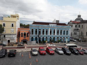 Widok z balkonu Teatro Amazonas